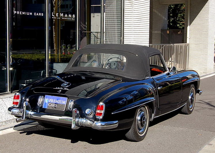 メルセデスベンツ SLクラス 190SL 中古車 情報 | SOING CARS